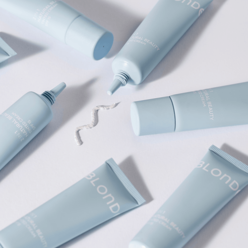  Mitrinošs Sejas Krēms Ar Krāsu SPF15 Natural Beauty 