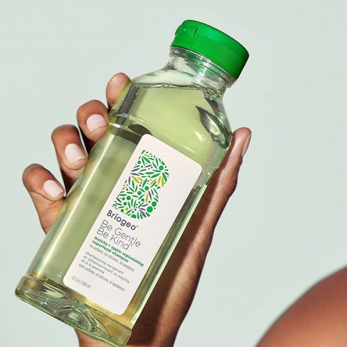 Be Gentle, Be Kind Matcha + Apple Replenishing Superfood Šampūns 369ml
